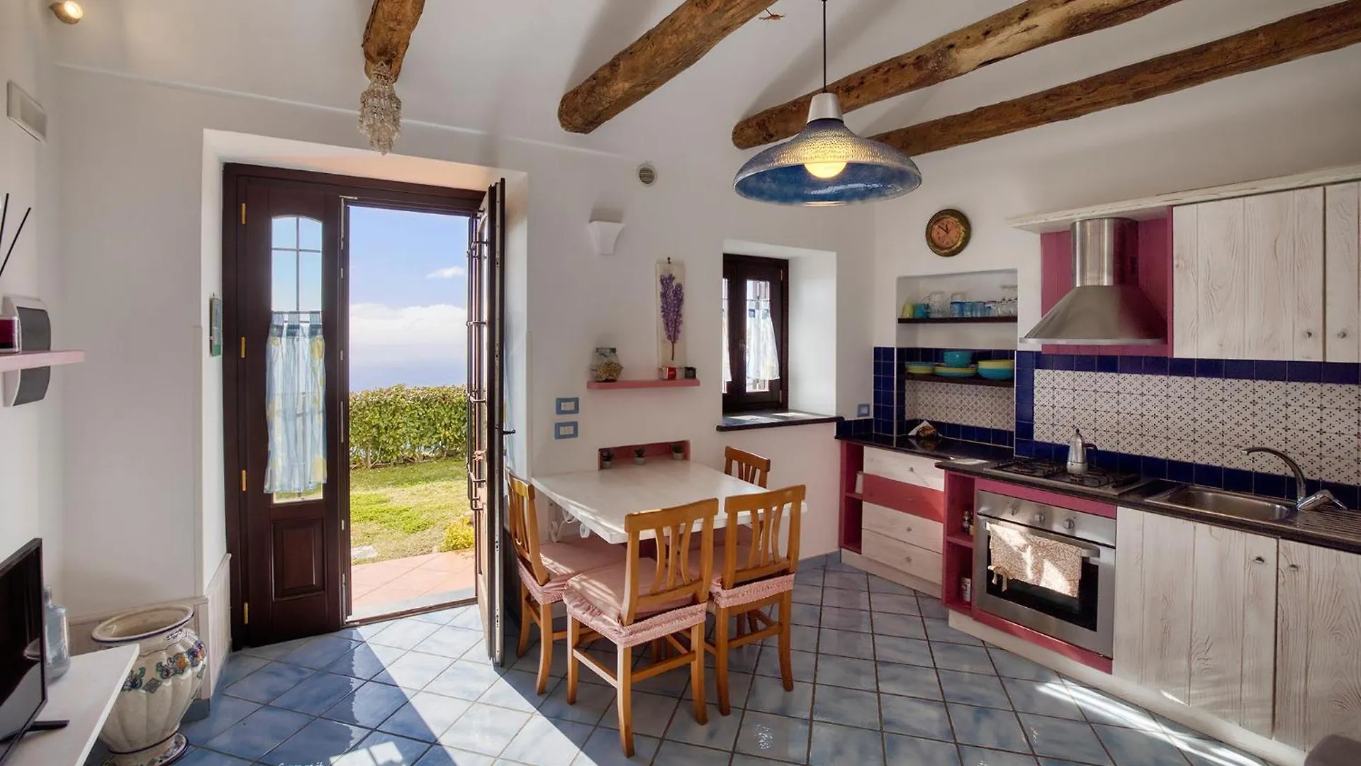 Il Giardino Di Rosa Villa Amalfi Nyaraló